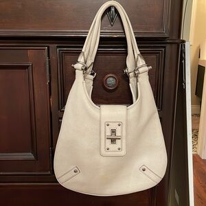 BANANA Republic 100% ivory leather bag. Gently used. Silver hardware.